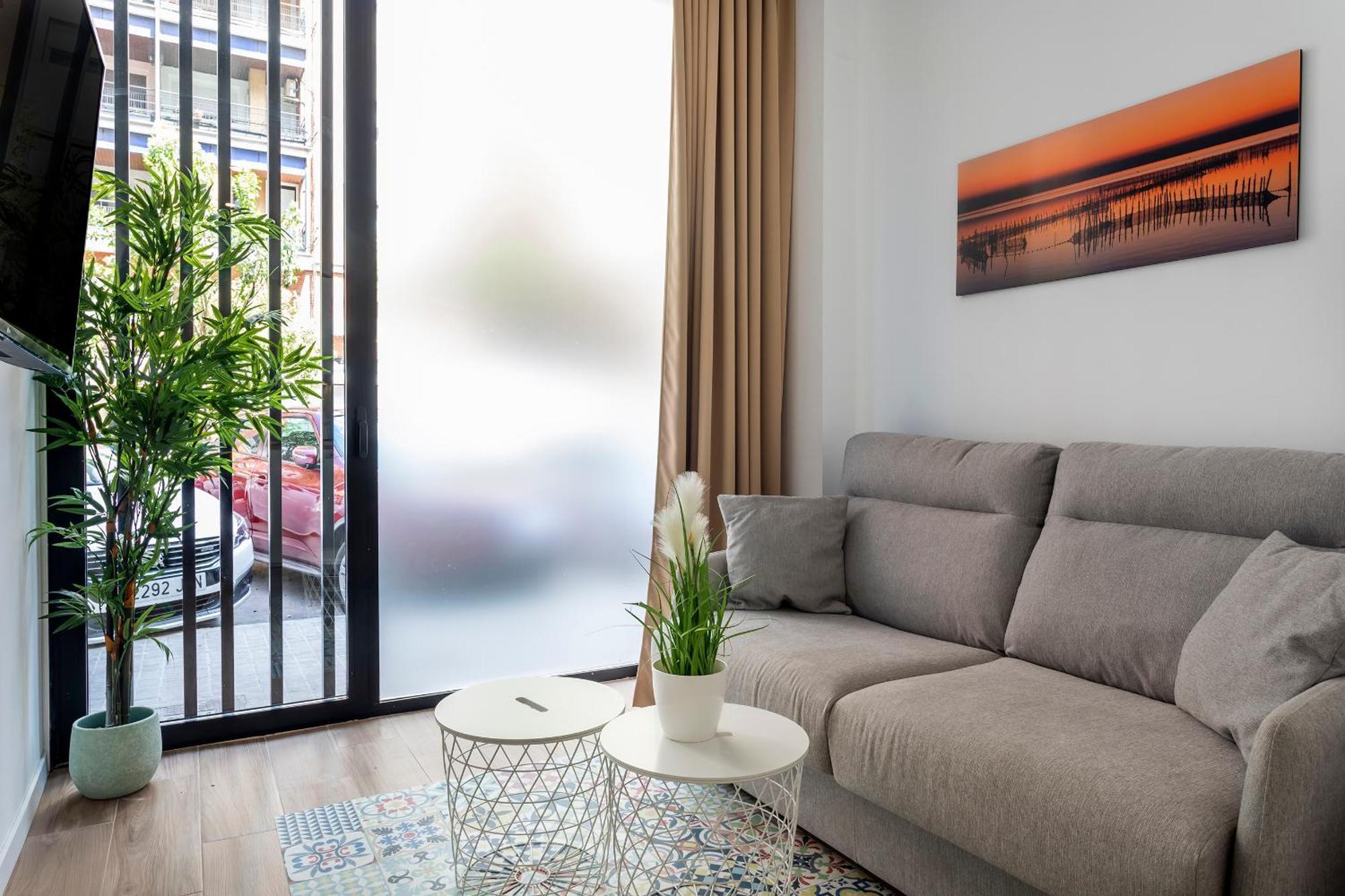 Sorolla Apartments Central Station Валенсия Экстерьер фото