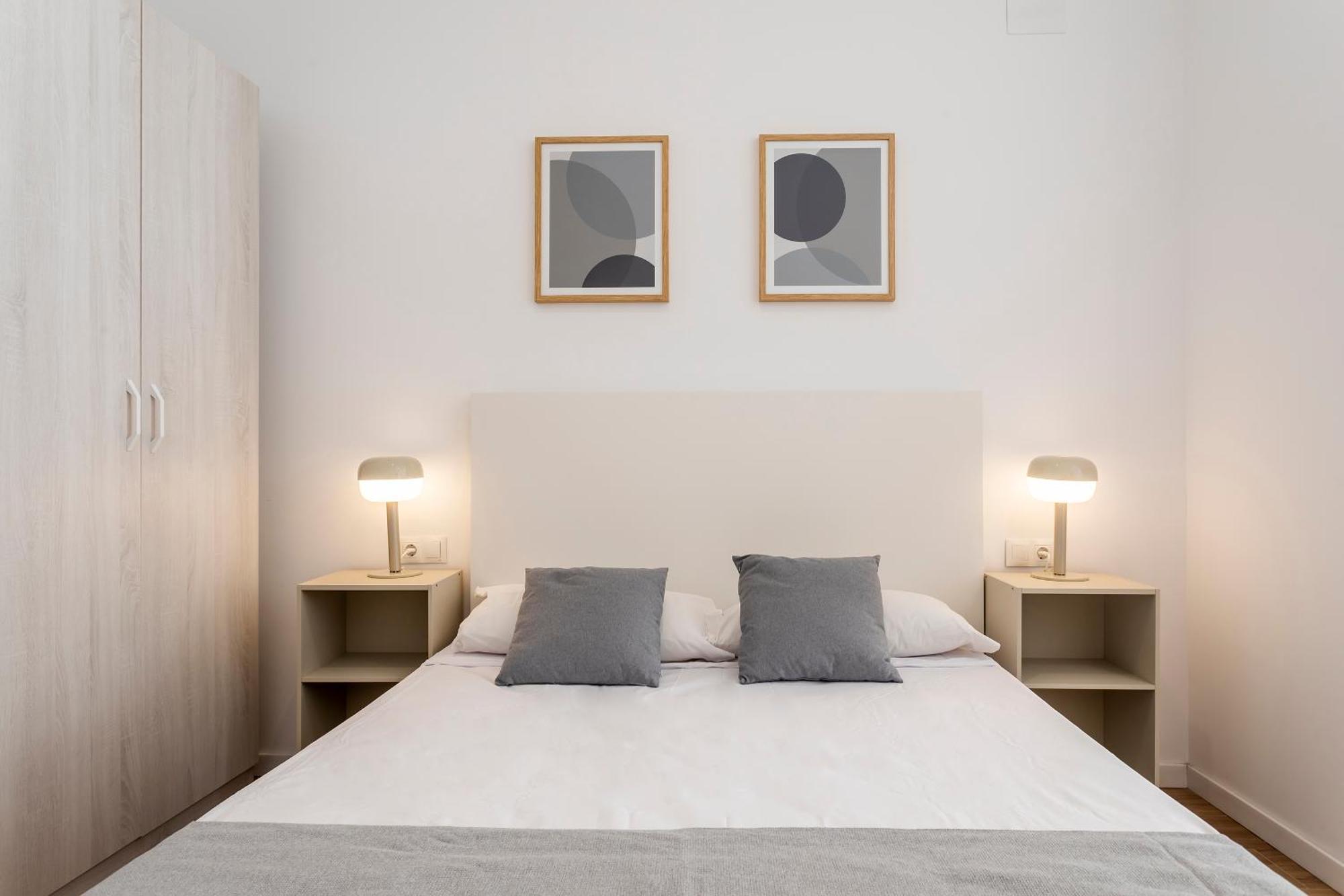 Sorolla Apartments Central Station Валенсия Экстерьер фото